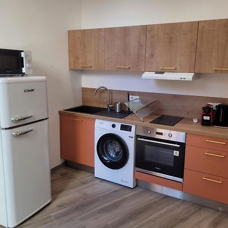 Appartement Secteur Gare Et Place De La Comedie, Wifi & Climatisation Montpellier Exterior foto