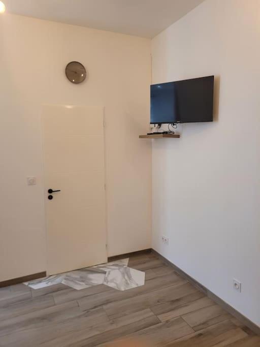Appartement Secteur Gare Et Place De La Comedie, Wifi & Climatisation Montpellier Exterior foto